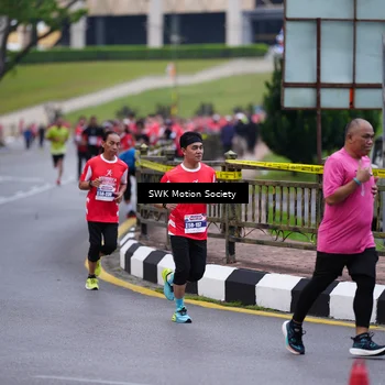 Runner Photo 8058917