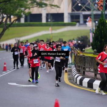 Runner Photo 8058924