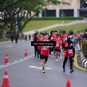 Runner Photo 8058926