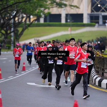 Runner Photo 8058940