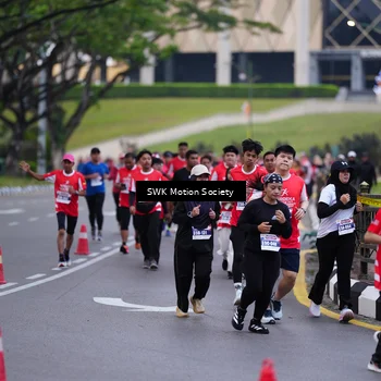 Runner Photo 8058941