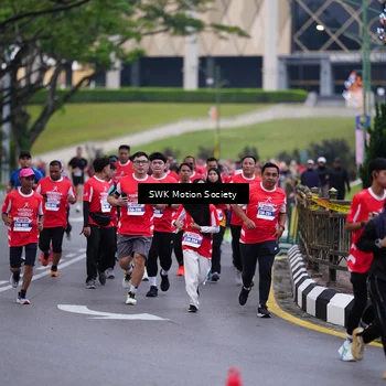 Runner Photo 8058947
