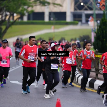 Runner Photo 8058964