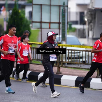 Runner Photo 8058970