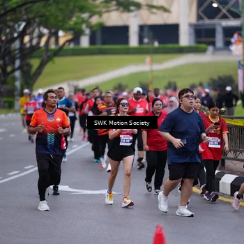 Runner Photo 8059006
