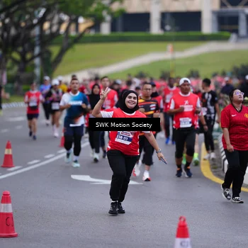 Runner Photo 8059012