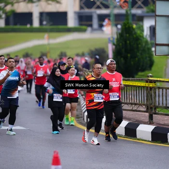 Runner Photo 8059023