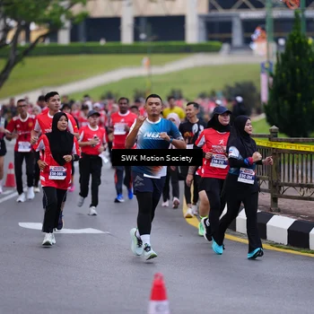 Runner Photo 8059024