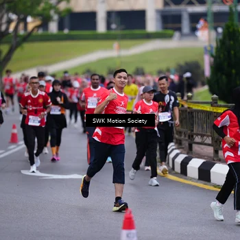 Runner Photo 8059034