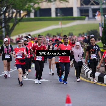 Runner Photo 8059040