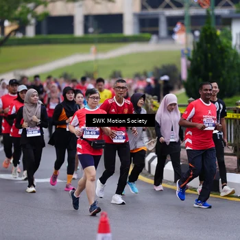 Runner Photo 8059044