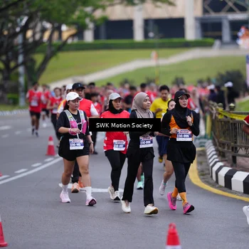 Runner Photo 8059047