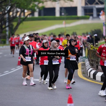 Runner Photo 8059048