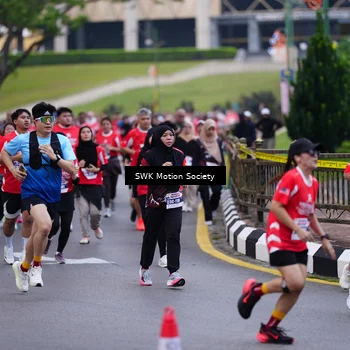 Runner Photo 8059092