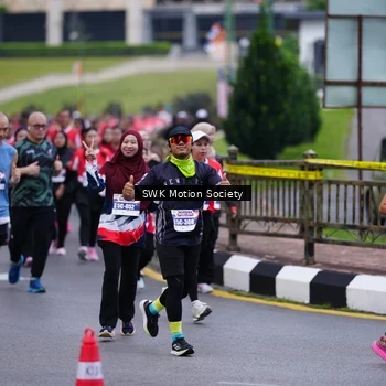 Runner Photo 8059118