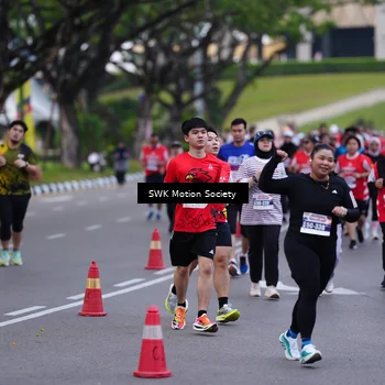 Runner Photo 8059143