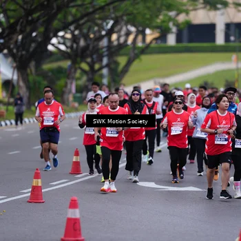 Runner Photo 8059154