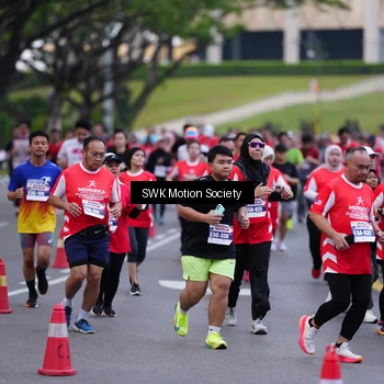 Runner Photo 8059160