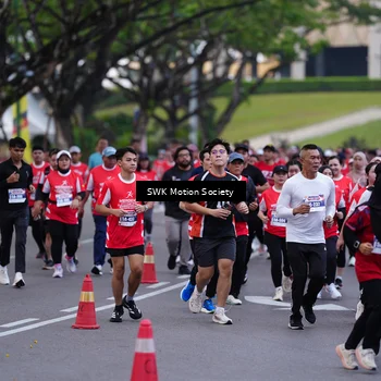 Runner Photo 8059196
