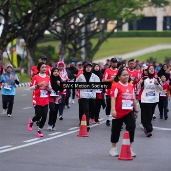 Runner Photo 8059376