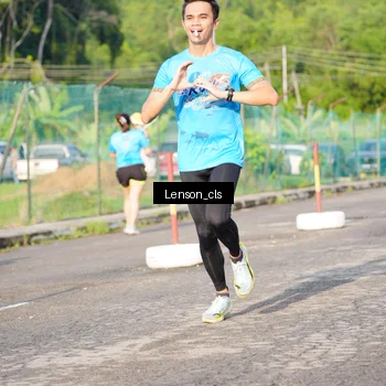 Runner Photo 8059758