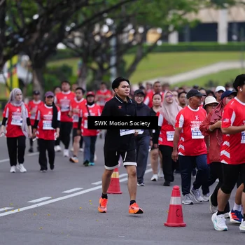 Runner Photo 8059867