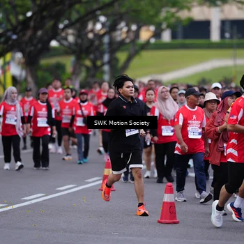 Runner Photo 8059868