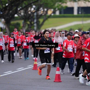 Runner Photo 8059871