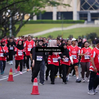 Runner Photo 8059875