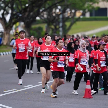 Runner Photo 8059887