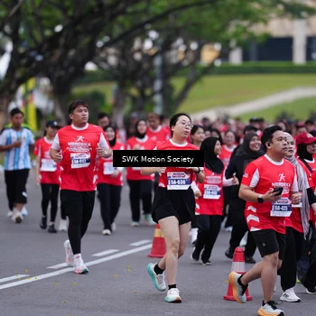 Runner Photo 8059889