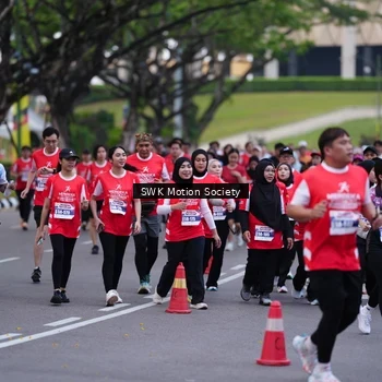 Runner Photo 8059897