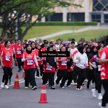 Runner Photo 8059899