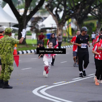 Runner Photo 8059935