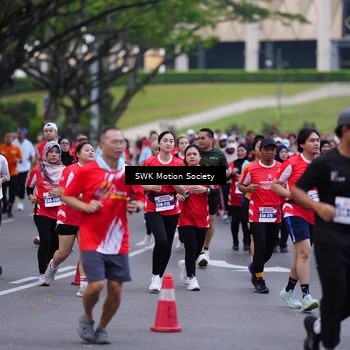 Runner Photo 8059941