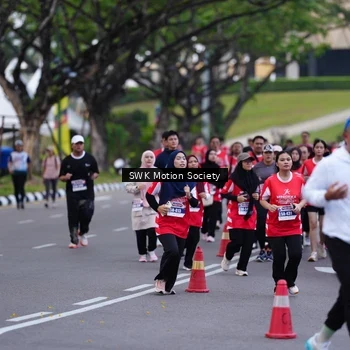 Runner Photo 8059996