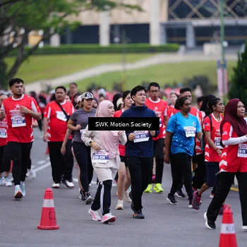Runner Photo 8060037