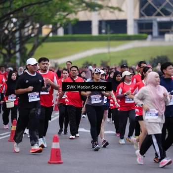 Runner Photo 8060057