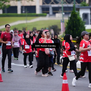 Runner Photo 8060157