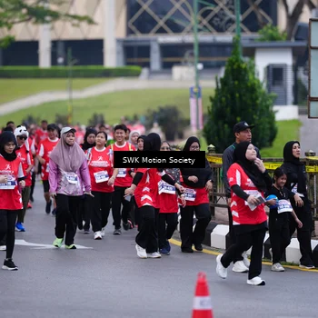 Runner Photo 8060202