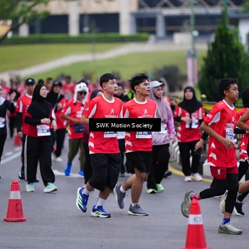 Runner Photo 8060242