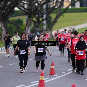 Runner Photo 8060254