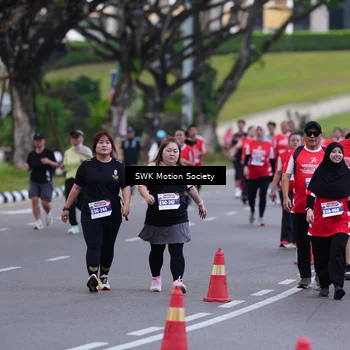 Runner Photo 8060255