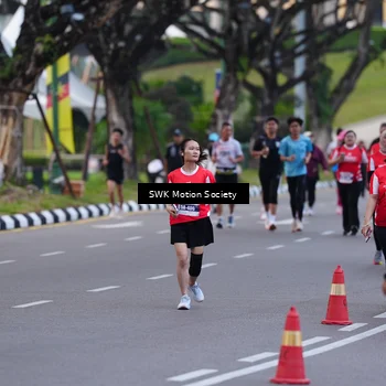 Runner Photo 8060274