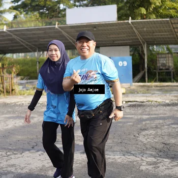 Runner Photo 8060300