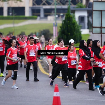 Runner Photo 8060304