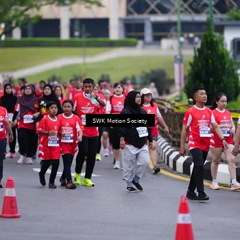 Runner Photo 8060308