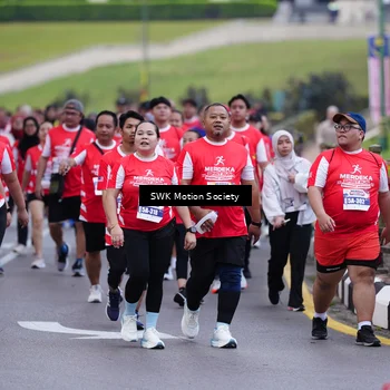 Runner Photo 8060340