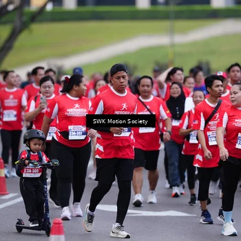Runner Photo 8060345