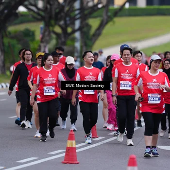 Runner Photo 8060354